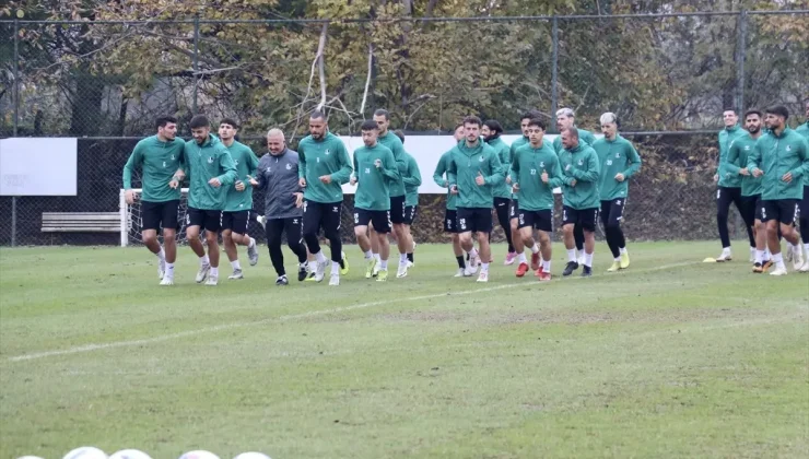 Sakaryaspor Adanaspor Maçına Hazırlanıyor